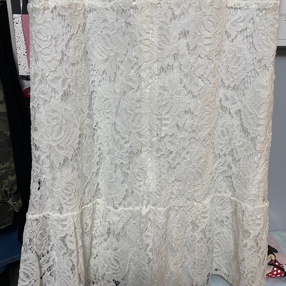 Dress - Picture 5 of 6